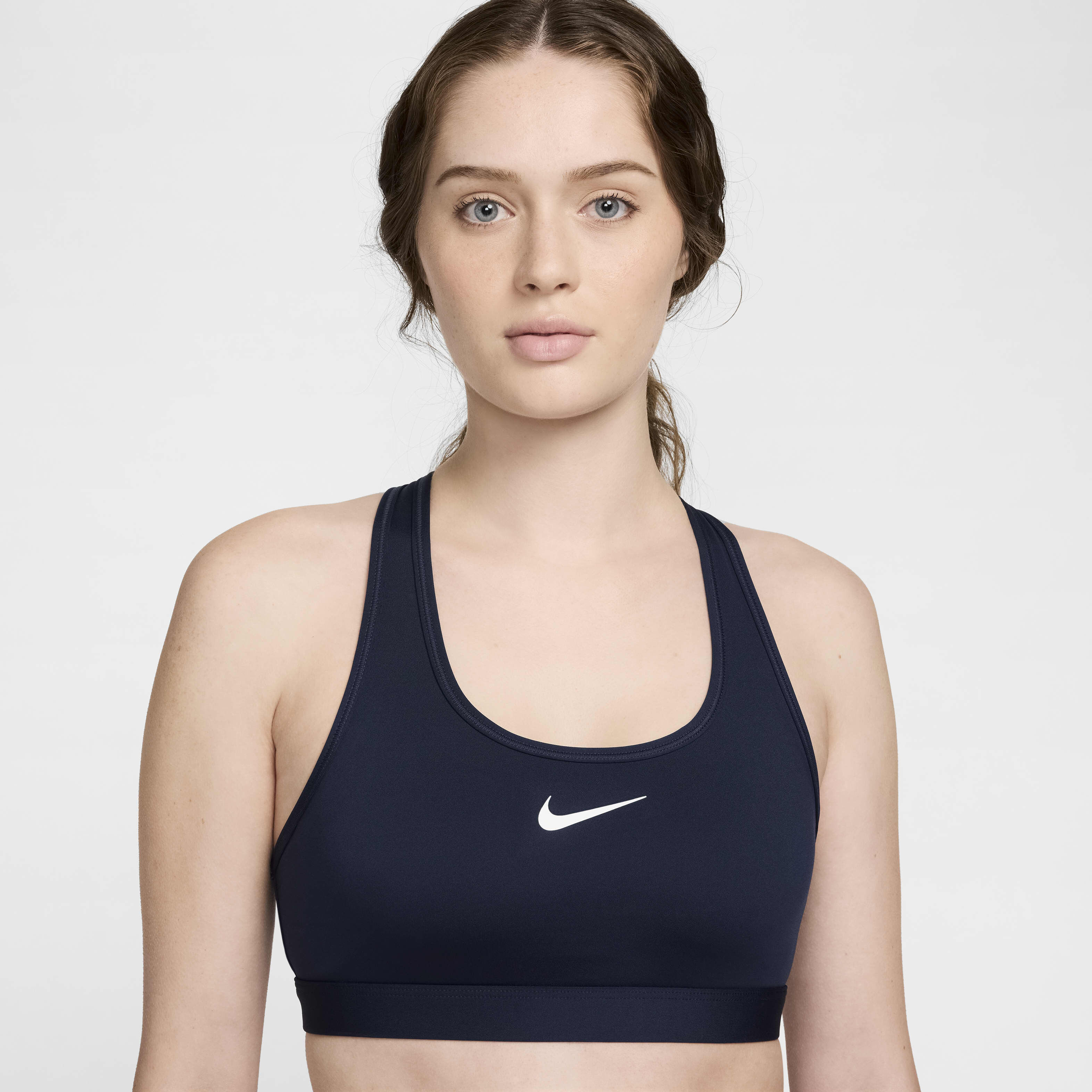 Nike Swoosh Medium Support